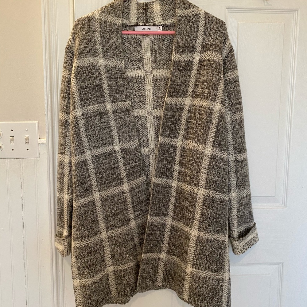 JustFab Cardigan - Size Small